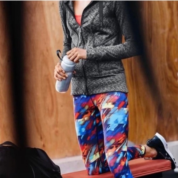 Athleta Colorburst Sonar Leggings size Large - Picture 2 of 16